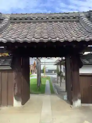 東宝寺の山門・神門