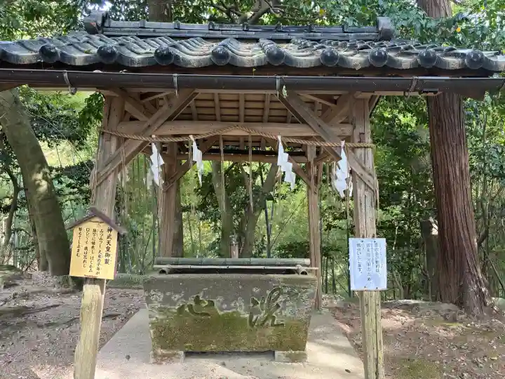 日本唯一香辛料の神 波自加彌神社の{uncategorized: "未分類", other: "その他", undefined: "問題あり", building: "その他建物", grave: "お墓", sacred_gate: "鳥居", guardian: "狛犬", statue: "像", buddha: "仏像", history: "歴史", nature: "自然", garden: "庭園", animal: "動物", pagoda: "塔", temizu: "手水舎", mountain_gate: "山門・神門", sanctuary: "本殿・本堂", subordinate: "末社・摂社", art: "芸術", scenery: "景色", jizo: "地蔵", ema: "絵馬", goshuin: "御朱印", omikuji: "おみくじ", items: "授与品その他", amulet: "お守り", goshuincho: "御朱印帳", eats: "食事", festival: "お祭り", votive_dance: "神楽", shichigosan: "七五三参", wedding: "結婚式", experience: "体験その他", initially: "初詣", around: "周辺", anti_infection: "感染症対策"}