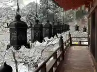 談山神社の{uncategorized: "未分類", other: "その他", undefined: "問題あり", building: "その他建物", grave: "お墓", sacred_gate: "鳥居", guardian: "狛犬", statue: "像", buddha: "仏像", history: "歴史", nature: "自然", garden: "庭園", animal: "動物", pagoda: "塔", temizu: "手水舎", mountain_gate: "山門・神門", sanctuary: "本殿・本堂", subordinate: "末社・摂社", art: "芸術", scenery: "景色", jizo: "地蔵", ema: "絵馬", goshuin: "御朱印", omikuji: "おみくじ", items: "授与品その他", amulet: "お守り", goshuincho: "御朱印帳", eats: "食事", festival: "お祭り", votive_dance: "神楽", shichigosan: "七五三参", wedding: "結婚式", experience: "体験その他", initially: "初詣", around: "周辺", anti_infection: "感染症対策"}