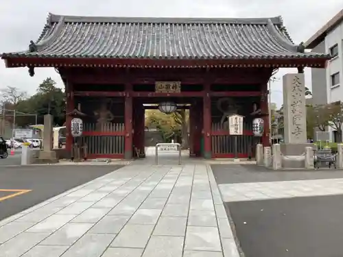 護国寺の山門