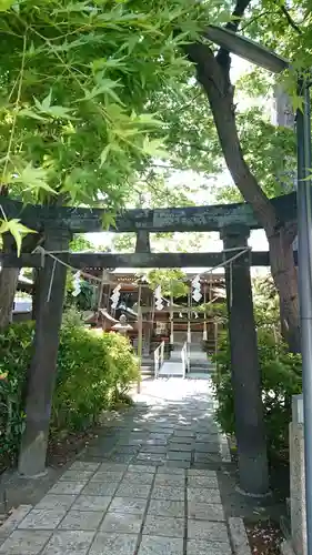 常祗稲荷神社の鳥居