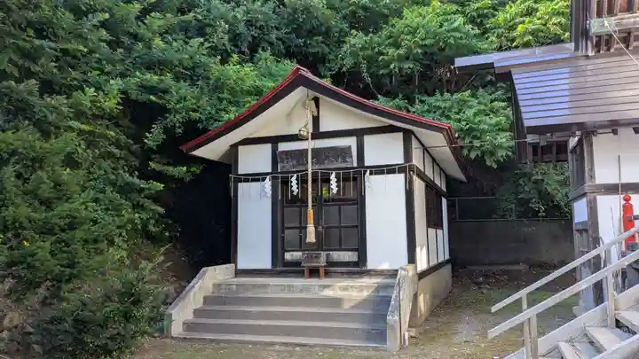 虻田神社の末社・摂社
