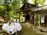 春日神社　境内
御剣社にて
帰還奉告祭
南方山一行