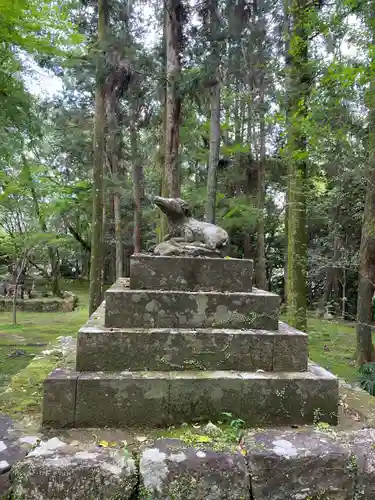 竹林寺の像