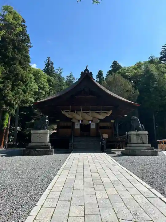 諏訪大社下社秋宮(長野県)