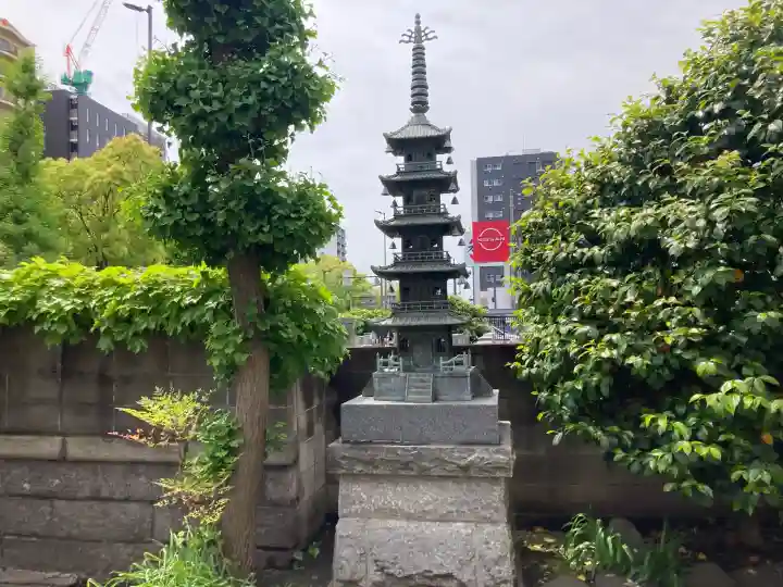 真福寺の{uncategorized: "未分類", other: "その他", undefined: "問題あり", building: "その他建物", grave: "お墓", sacred_gate: "鳥居", guardian: "狛犬", statue: "像", buddha: "仏像", history: "歴史", nature: "自然", garden: "庭園", animal: "動物", pagoda: "塔", temizu: "手水舎", mountain_gate: "山門・神門", sanctuary: "本殿・本堂", subordinate: "末社・摂社", art: "芸術", scenery: "景色", jizo: "地蔵", ema: "絵馬", goshuin: "御朱印", omikuji: "おみくじ", items: "授与品その他", amulet: "お守り", goshuincho: "御朱印帳", eats: "食事", festival: "お祭り", votive_dance: "神楽", shichigosan: "七五三参", wedding: "結婚式", experience: "体験その他", initially: "初詣", around: "周辺", anti_infection: "感染症対策"}