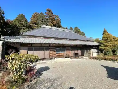 天秀寺の本殿