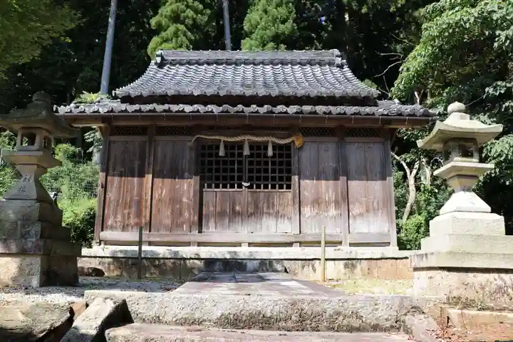 八幡神社(西浅井町小山)(滋賀県)