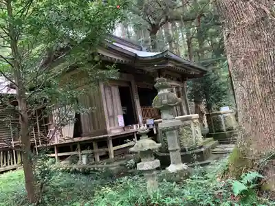 静神社の本殿・本堂