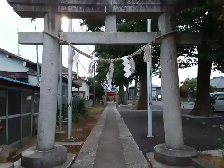七栄稲荷神社の鳥居