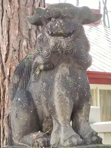 彌彦神社　(伊夜日子神社)の狛犬