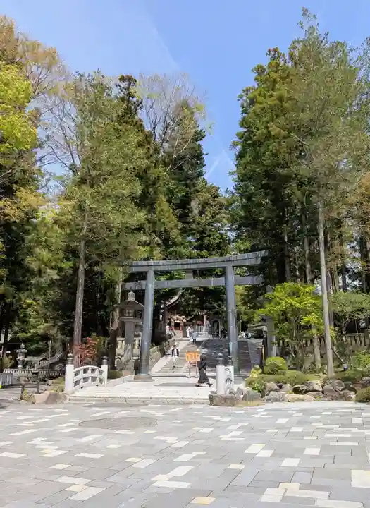 諏訪大社下社秋宮(長野県)