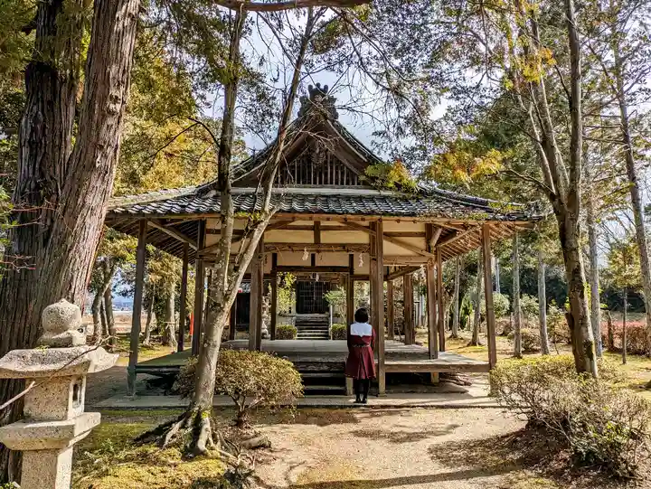 栩原稲荷神社の本殿・本堂