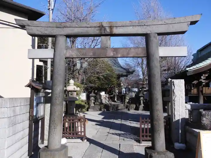 白髭神社の鳥居