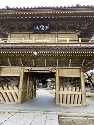 総願寺の山門・神門