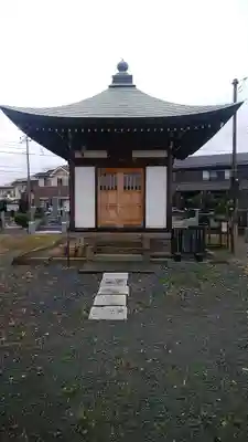 六斎堂の本殿・本堂