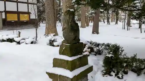 旭川神社の狛犬