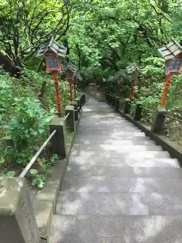 高山稲荷神社の建物その他