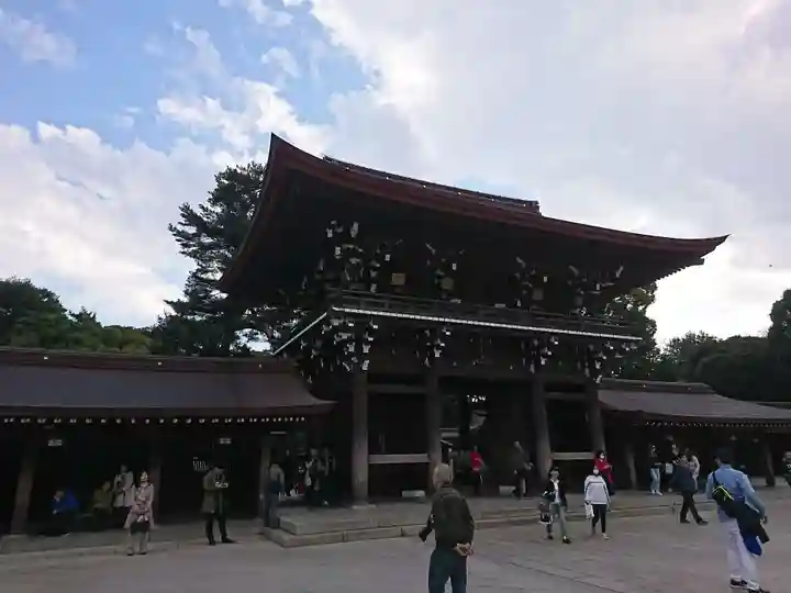 明治神宮の山門・神門