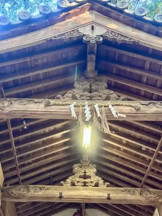 建水分神社の{uncategorized: "未分類", other: "その他", undefined: "問題あり", building: "その他建物", grave: "お墓", sacred_gate: "鳥居", guardian: "狛犬", statue: "像", buddha: "仏像", history: "歴史", nature: "自然", garden: "庭園", animal: "動物", pagoda: "塔", temizu: "手水舎", mountain_gate: "山門・神門", sanctuary: "本殿・本堂", subordinate: "末社・摂社", art: "芸術", scenery: "景色", jizo: "地蔵", ema: "絵馬", goshuin: "御朱印", omikuji: "おみくじ", items: "授与品その他", amulet: "お守り", goshuincho: "御朱印帳", eats: "食事", festival: "お祭り", votive_dance: "神楽", shichigosan: "七五三参", wedding: "結婚式", experience: "体験その他", initially: "初詣", around: "周辺", anti_infection: "感染症対策"}