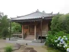 鏑射寺の本殿