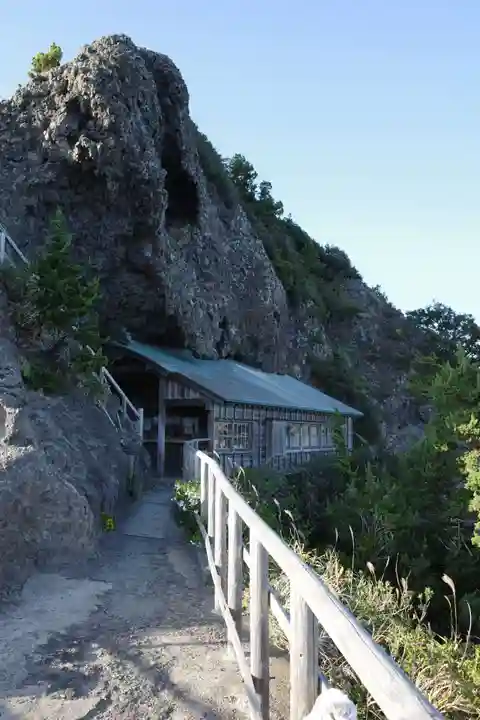 石室神社(静岡県)