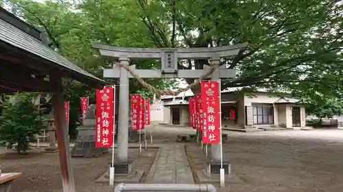 新町諏訪神社の鳥居