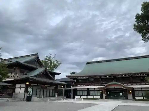 寒川神社の本殿・本堂