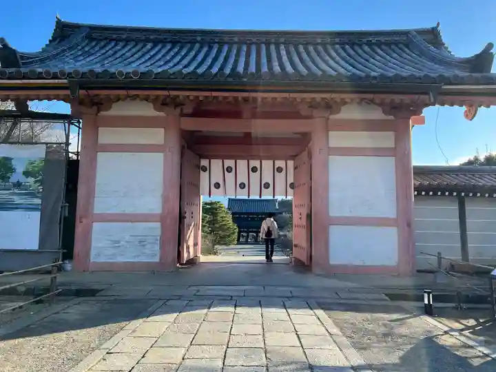 仁和寺の山門・神門
