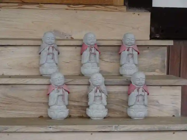 伊勢原 法泉寺の地蔵