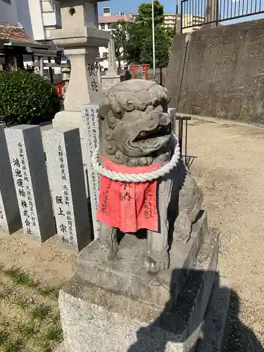 鴉宮の狛犬