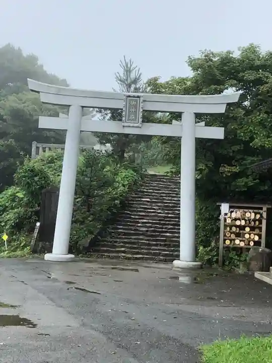 彌彦神社奥宮(御神廟)(新潟県)