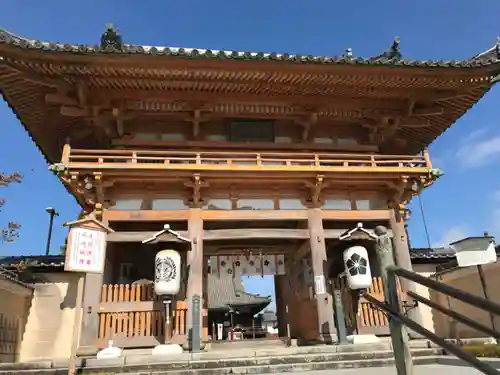 総持寺の山門・神門