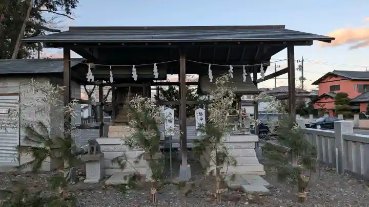 鹿沼今宮神社の{uncategorized: "未分類", other: "その他", undefined: "問題あり", building: "その他建物", grave: "お墓", sacred_gate: "鳥居", guardian: "狛犬", statue: "像", buddha: "仏像", history: "歴史", nature: "自然", garden: "庭園", animal: "動物", pagoda: "塔", temizu: "手水舎", mountain_gate: "山門・神門", sanctuary: "本殿・本堂", subordinate: "末社・摂社", art: "芸術", scenery: "景色", jizo: "地蔵", ema: "絵馬", goshuin: "御朱印", omikuji: "おみくじ", items: "授与品その他", amulet: "お守り", goshuincho: "御朱印帳", eats: "食事", festival: "お祭り", votive_dance: "神楽", shichigosan: "七五三参", wedding: "結婚式", experience: "体験その他", initially: "初詣", around: "周辺", anti_infection: "感染症対策"}