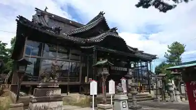 本折日吉神社の本殿・本堂