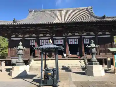 鶴林寺の本殿・本堂