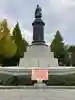 靖國神社の像