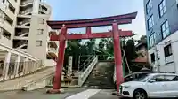 白金氷川神社の鳥居