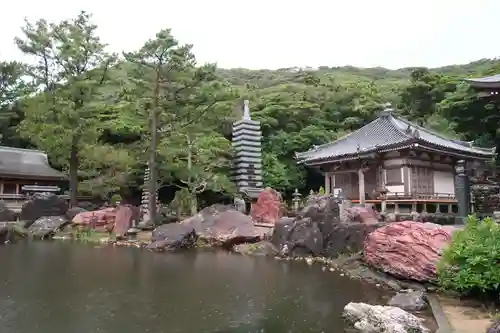 金剛福寺の庭園