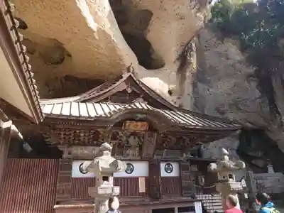 大谷寺の本殿・本堂