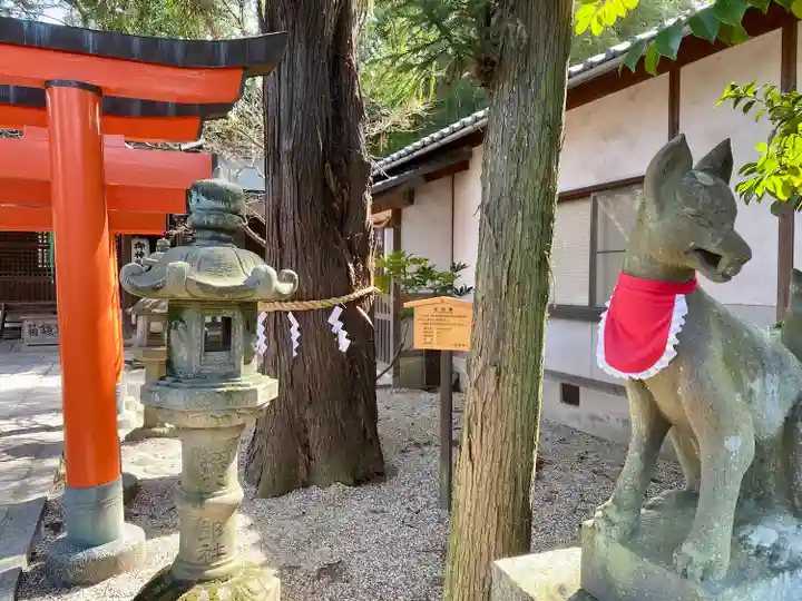孫太郎稲荷神社(薬師寺境内社)(奈良県)