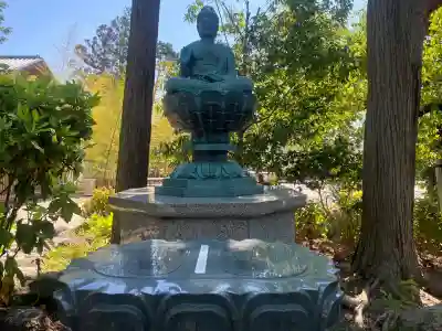 日限地蔵尊 観音院の{uncategorized: "未分類", other: "その他", undefined: "問題あり", building: "その他建物", grave: "お墓", sacred_gate: "鳥居", guardian: "狛犬", statue: "像", buddha: "仏像", history: "歴史", nature: "自然", garden: "庭園", animal: "動物", pagoda: "塔", temizu: "手水舎", mountain_gate: "山門・神門", sanctuary: "本殿・本堂", subordinate: "末社・摂社", art: "芸術", scenery: "景色", jizo: "地蔵", ema: "絵馬", goshuin: "御朱印", omikuji: "おみくじ", items: "授与品その他", amulet: "お守り", goshuincho: "御朱印帳", eats: "食事", festival: "お祭り", votive_dance: "神楽", shichigosan: "七五三参", wedding: "結婚式", experience: "体験その他", initially: "初詣", around: "周辺", anti_infection: "感染症対策"}