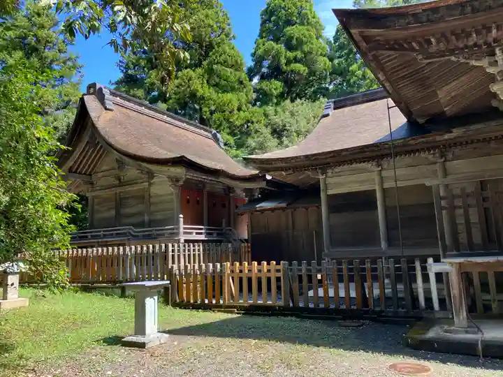 埴生護國八幡宮(富山県)
