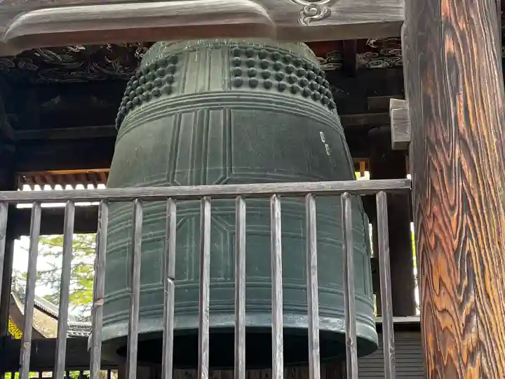 方広寺の{uncategorized: "未分類", other: "その他", undefined: "問題あり", building: "その他建物", grave: "お墓", sacred_gate: "鳥居", guardian: "狛犬", statue: "像", buddha: "仏像", history: "歴史", nature: "自然", garden: "庭園", animal: "動物", pagoda: "塔", temizu: "手水舎", mountain_gate: "山門・神門", sanctuary: "本殿・本堂", subordinate: "末社・摂社", art: "芸術", scenery: "景色", jizo: "地蔵", ema: "絵馬", goshuin: "御朱印", omikuji: "おみくじ", items: "授与品その他", amulet: "お守り", goshuincho: "御朱印帳", eats: "食事", festival: "お祭り", votive_dance: "神楽", shichigosan: "七五三参", wedding: "結婚式", experience: "体験その他", initially: "初詣", around: "周辺", anti_infection: "感染症対策"}