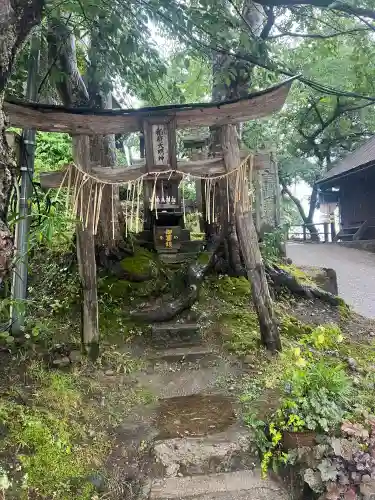 北向稲荷大明神（飯盛山）(福島県)
