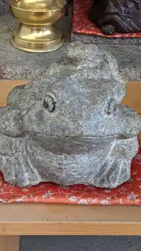 名古屋教会の狛犬