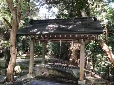 須須神社の手水舎