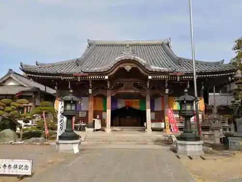 無量寺の本殿・本堂