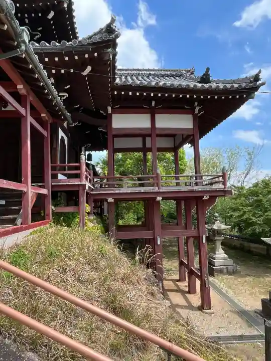 西方寺の{uncategorized: "未分類", other: "その他", undefined: "問題あり", building: "その他建物", grave: "お墓", sacred_gate: "鳥居", guardian: "狛犬", statue: "像", buddha: "仏像", history: "歴史", nature: "自然", garden: "庭園", animal: "動物", pagoda: "塔", temizu: "手水舎", mountain_gate: "山門・神門", sanctuary: "本殿・本堂", subordinate: "末社・摂社", art: "芸術", scenery: "景色", jizo: "地蔵", ema: "絵馬", goshuin: "御朱印", omikuji: "おみくじ", items: "授与品その他", amulet: "お守り", goshuincho: "御朱印帳", eats: "食事", festival: "お祭り", votive_dance: "神楽", shichigosan: "七五三参", wedding: "結婚式", experience: "体験その他", initially: "初詣", around: "周辺", anti_infection: "感染症対策"}