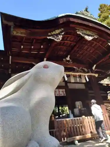 岡崎神社の狛犬